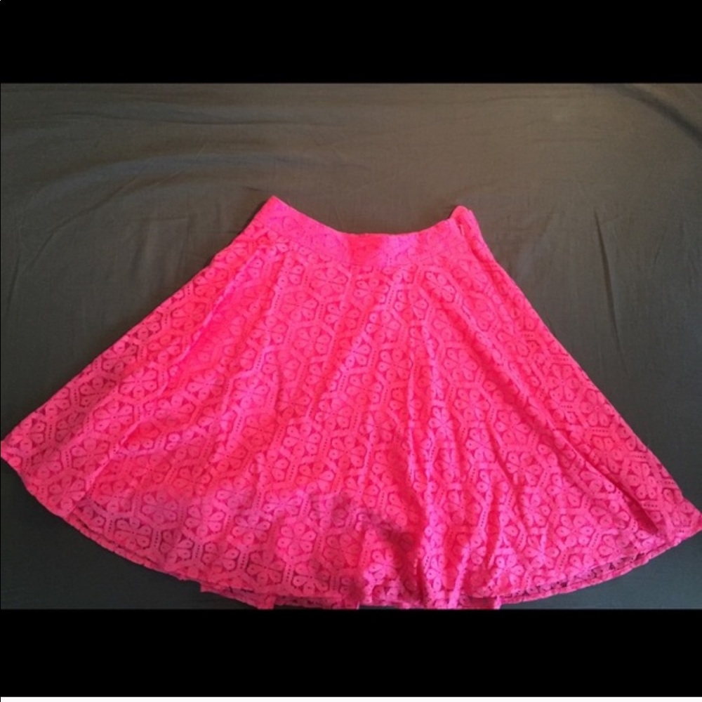 Lilly Pulitzer - Size 0 Bright Pink Skirt